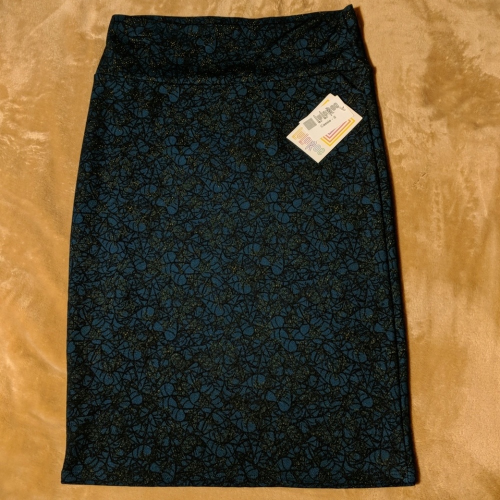 LulaRoe Cassie Skirt